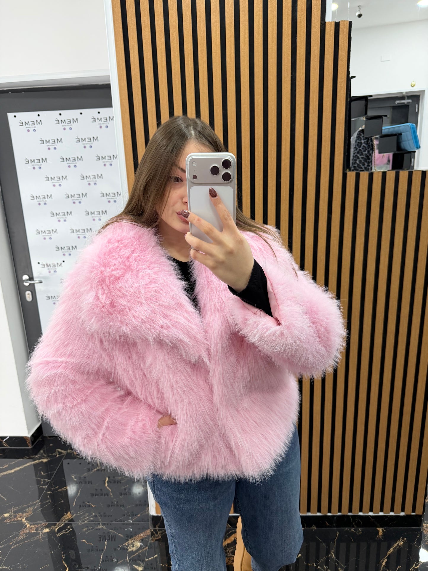 Eco Pelliccia Super Morbida Luxury Collo Ampio in varie colorazioni per Look Elegante e Comfortabile