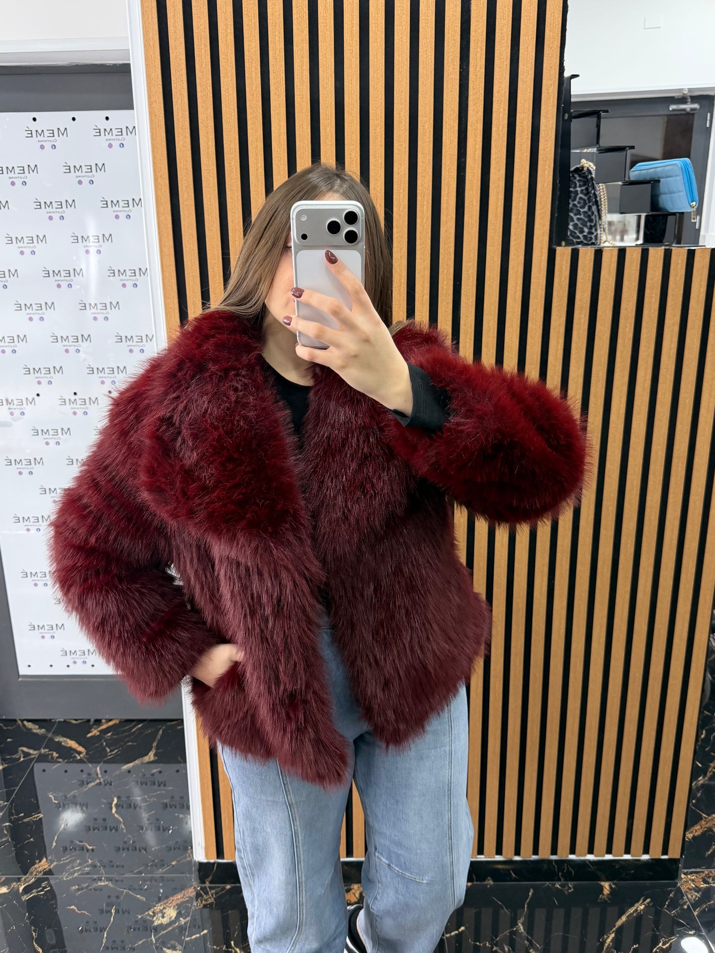 Eco Pelliccia Super Morbida Luxury Collo Ampio in varie colorazioni per Look Elegante e Comfortabile